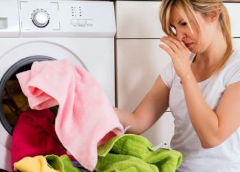 Çamaşır Makinesinde Koku Nasıl Giderilir?